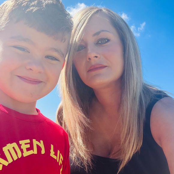 Hi all! Im Ashley Sanchez ! Please like this listing to be notified of my shows! - Picture 2 of 2